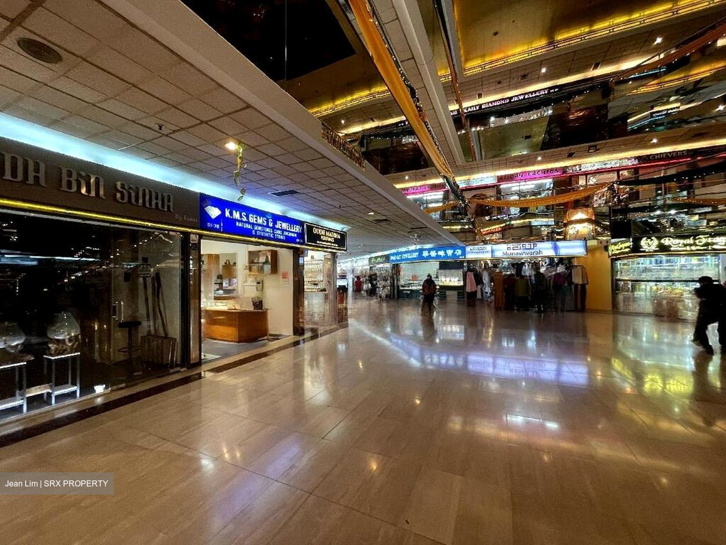 The Golden Landmark (D7), Retail #451302731